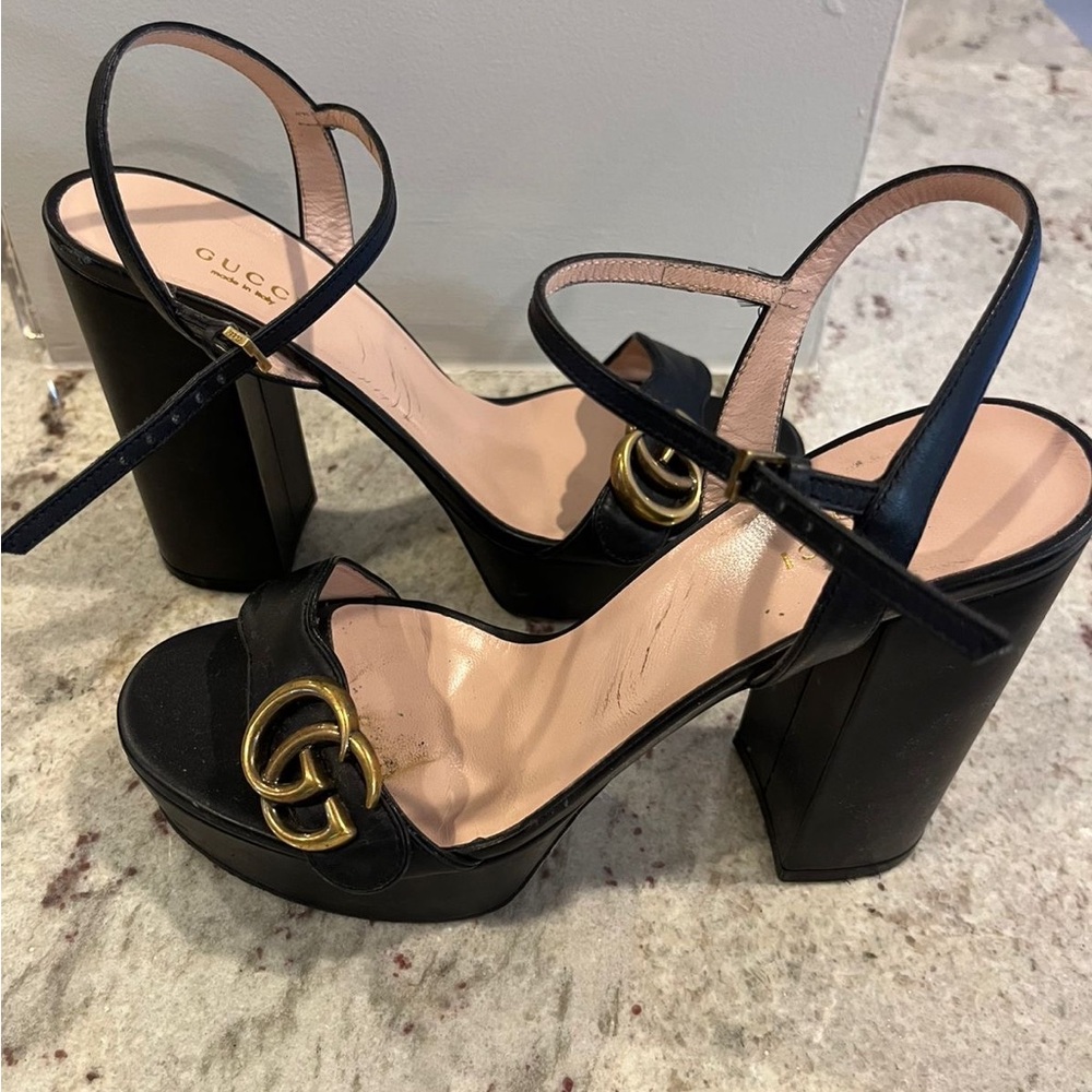 Gucci Black Leather Platform Sandals with Gold GG Hardware